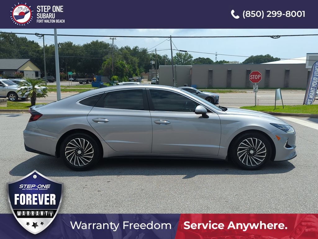 Used 2023 Hyundai Sonata Limited w/ Cargo Package FWD image 8
