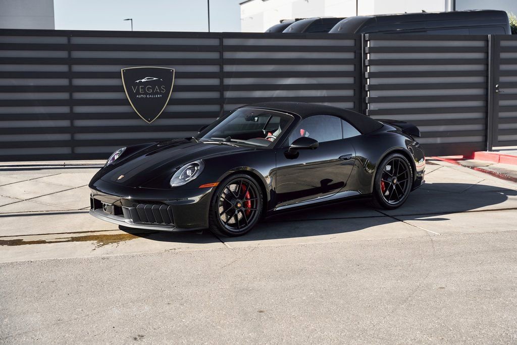 Used 2026 Porsche 911 Carrera GTS w/ Premium Package RWD image 5