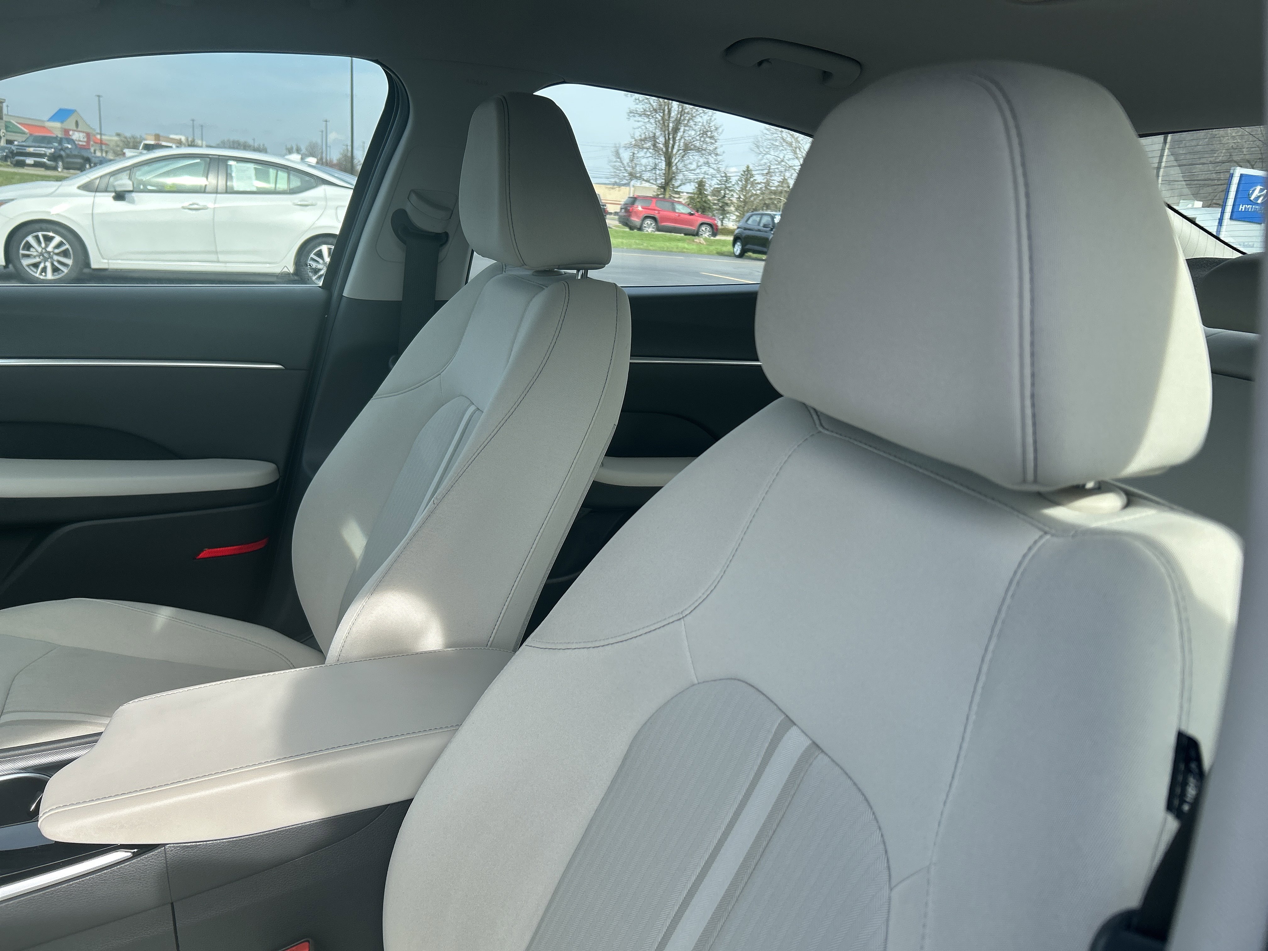 Used 2023 Hyundai Sonata SEL image 12