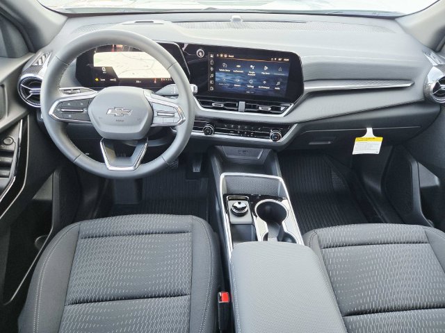New 2026 Chevrolet Equinox LT AWD/4WD image 6