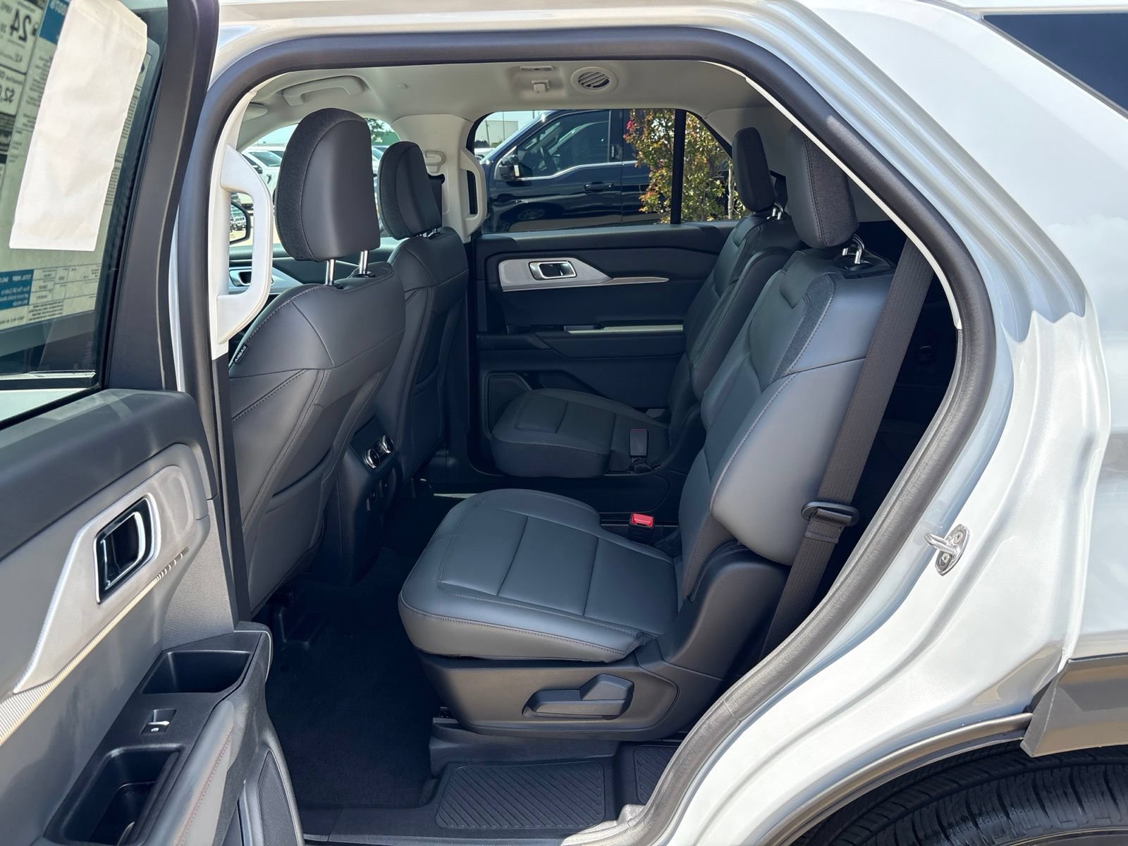 New 2026 Ford Explorer Active w/ Active Comfort Package RWD image 12