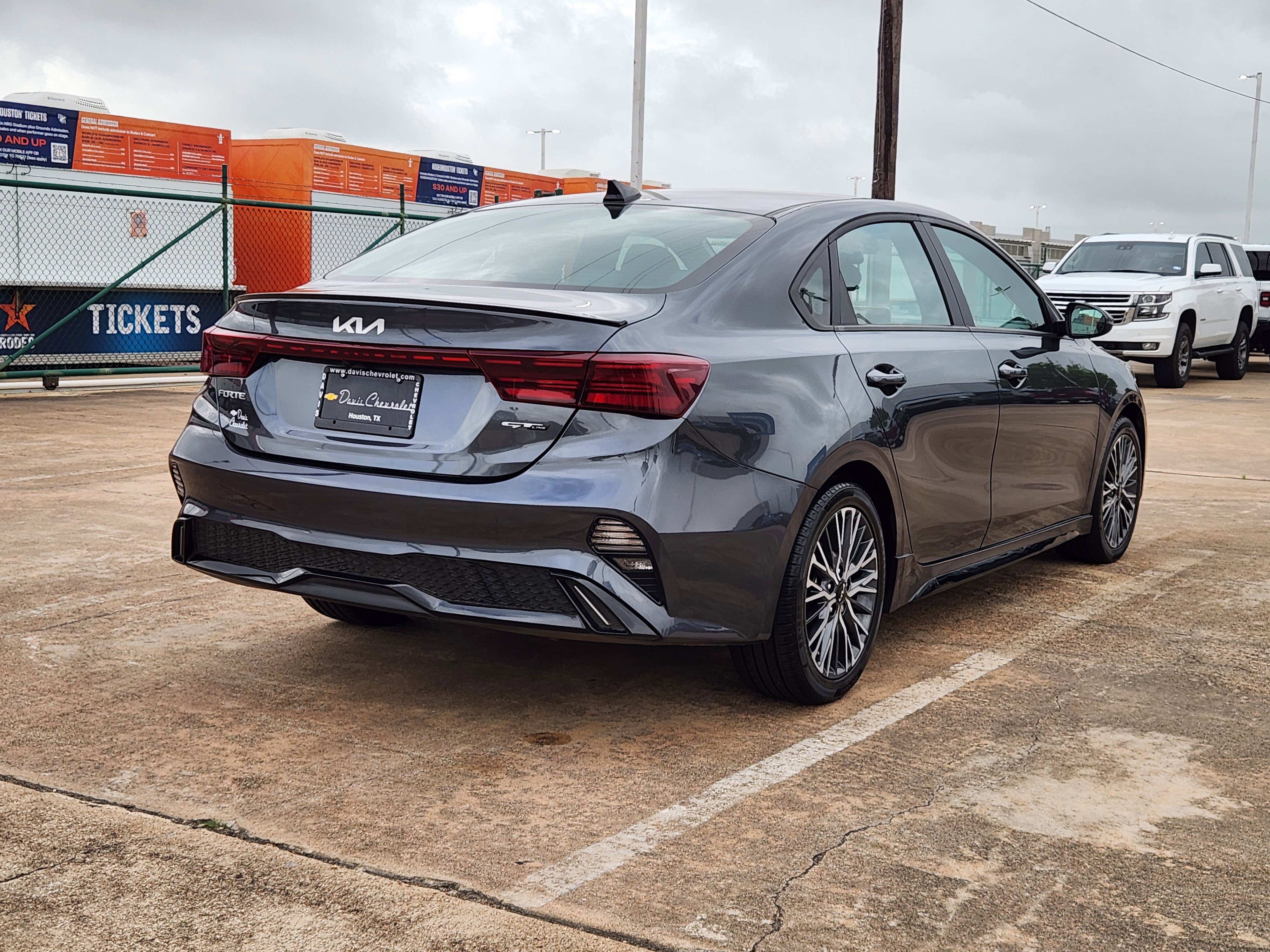 Used 2024 Kia Forte GT-Line w/ GT-Line Premium Package image 6