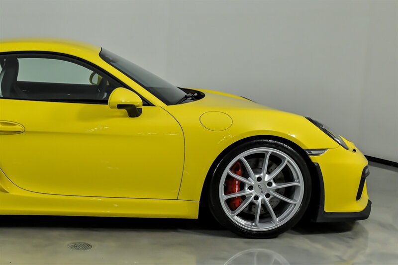 Used 2016 Porsche Cayman GT4 RWD image 12