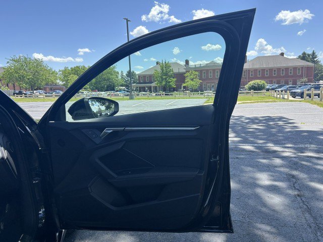 Used 2024 Audi A3 2.0T Premium Plus w/ Premium Plus Package image 31