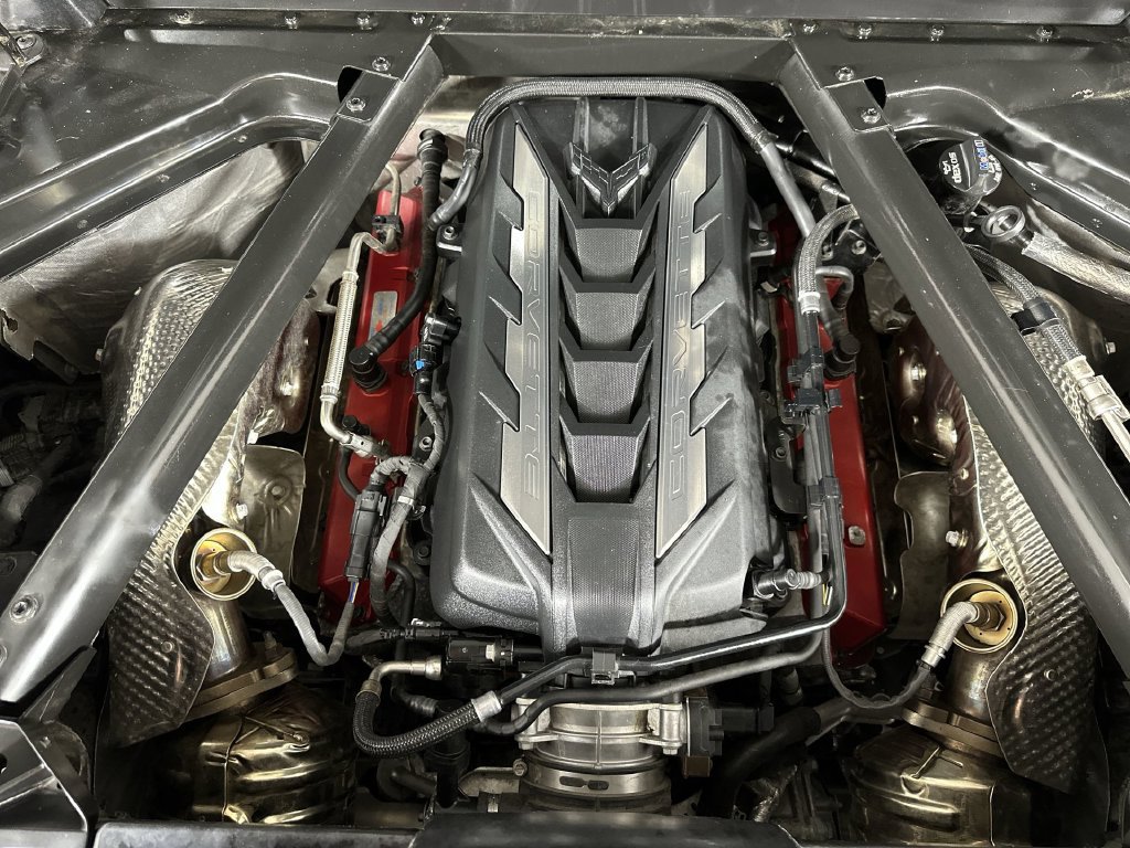 Used 2021 Chevrolet Corvette Stingray Coupe w/ Battery Protection Package RWD image 29