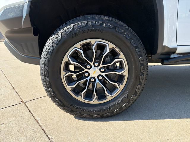 Used 2019 Chevrolet Colorado ZR2 image 9