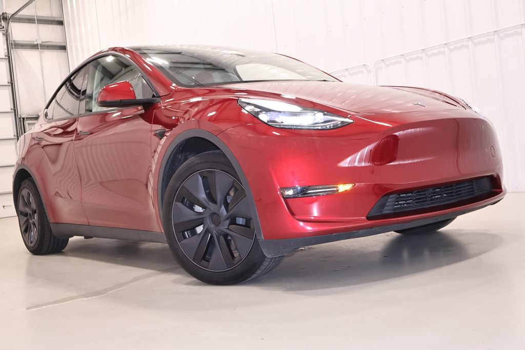Used 2025 Tesla Model Y Long Range AWD/4WD image 33