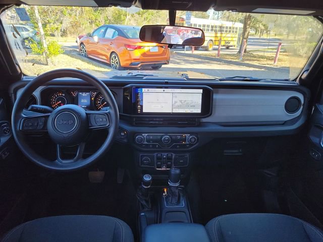 Used 2025 Jeep Gladiator Sport image 24