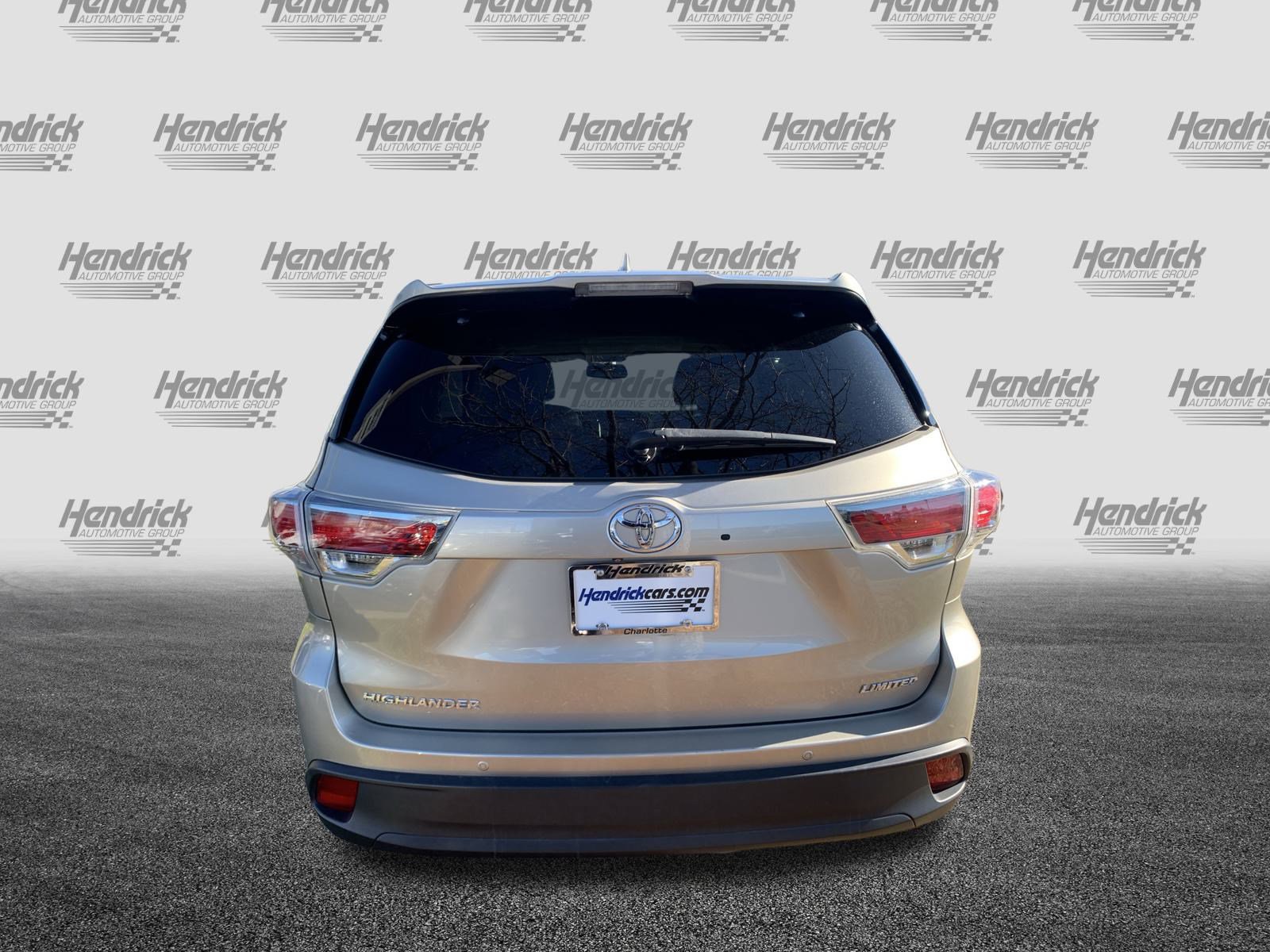 Used 2016 Toyota Highlander Limited image 9