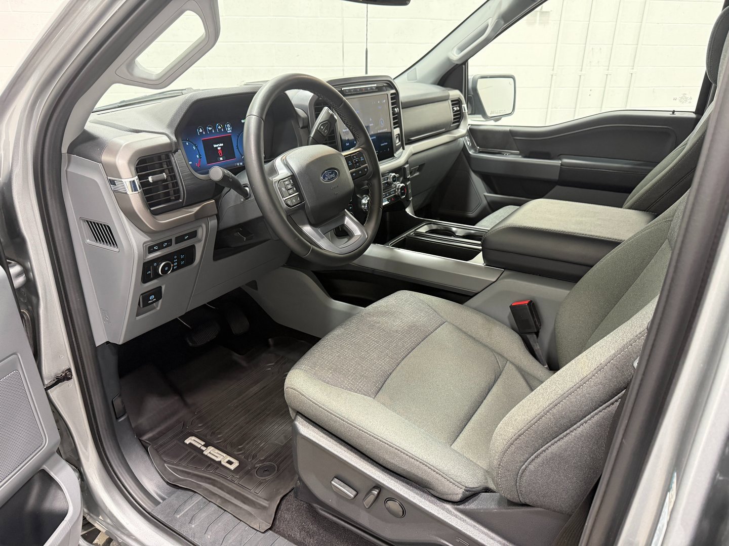 Used 2024 Ford F150 XLT w/ Equipment Group 302A MID image 11