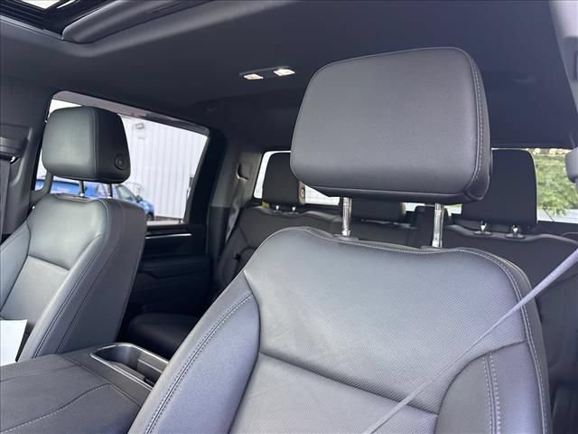 Certified 2025 Chevrolet Silverado 2500 LTZ w/ LTZ Premium Package AWD/4WD image 25