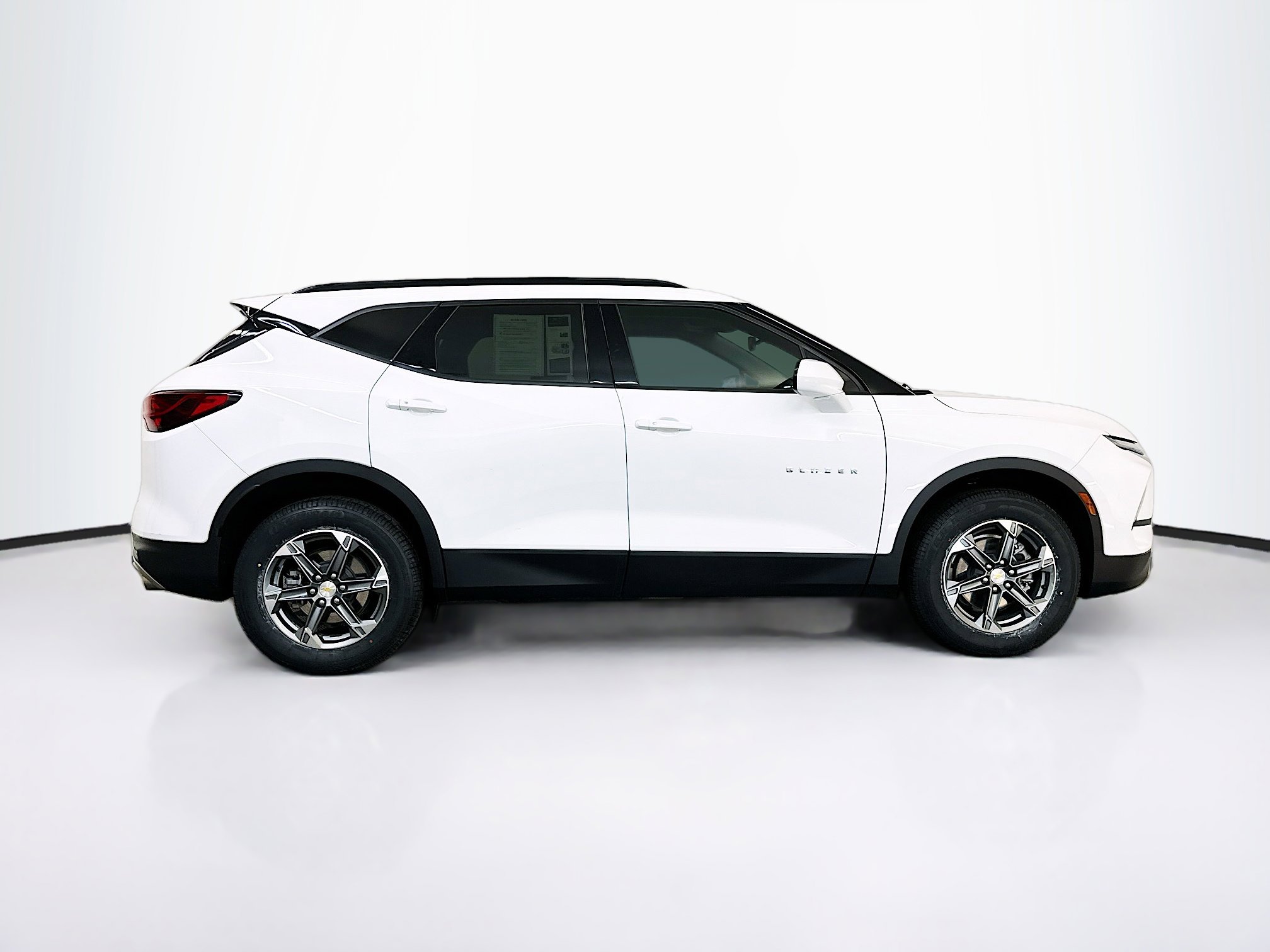 Used 2023 Chevrolet Blazer LT w/ Convenience Package image 10