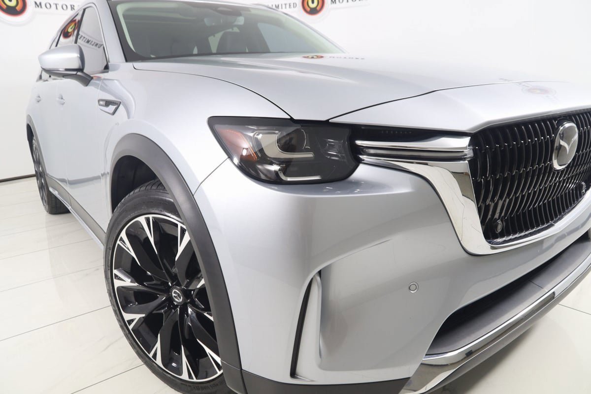 Used 2024 MAZDA CX-90 Plug-In Hybrid w/ Premium Pkg image 18