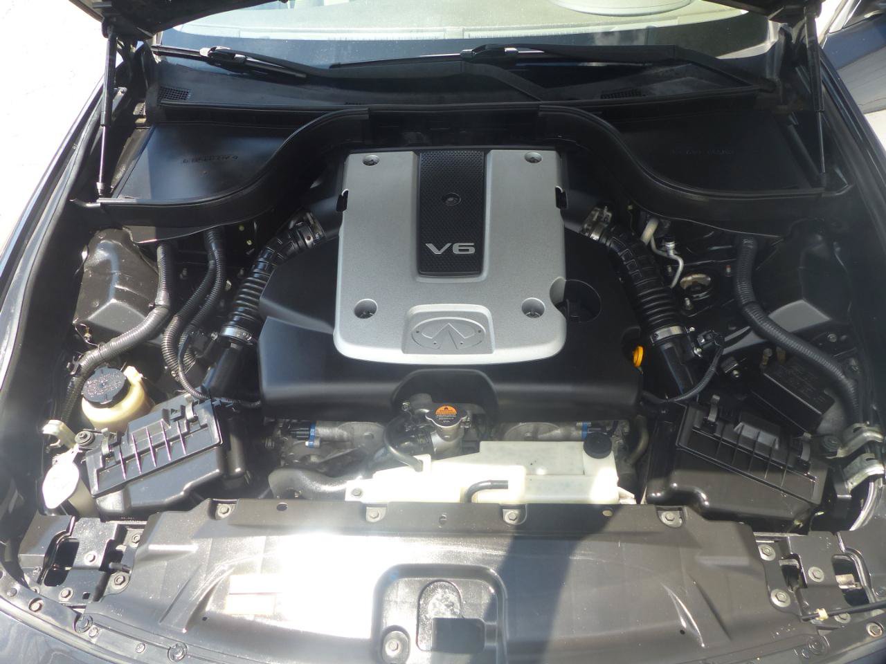 Used 2011 INFINITI G25 Journey RWD image 26