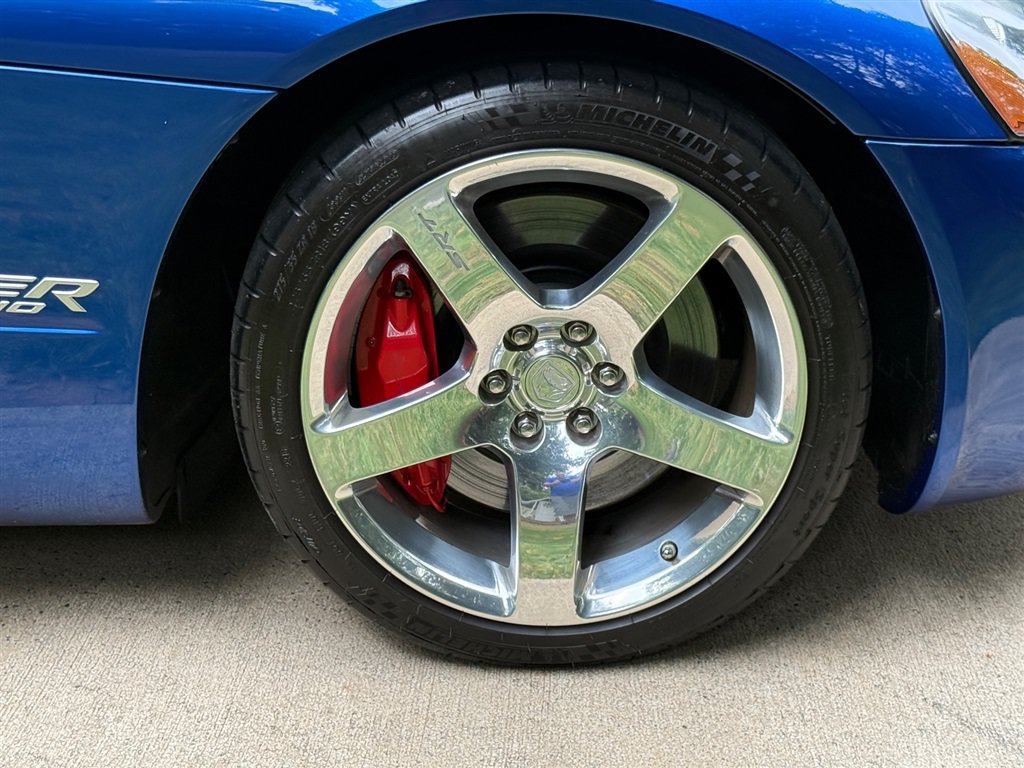 Used 2006 Dodge Viper SRT-10 RWD image 39