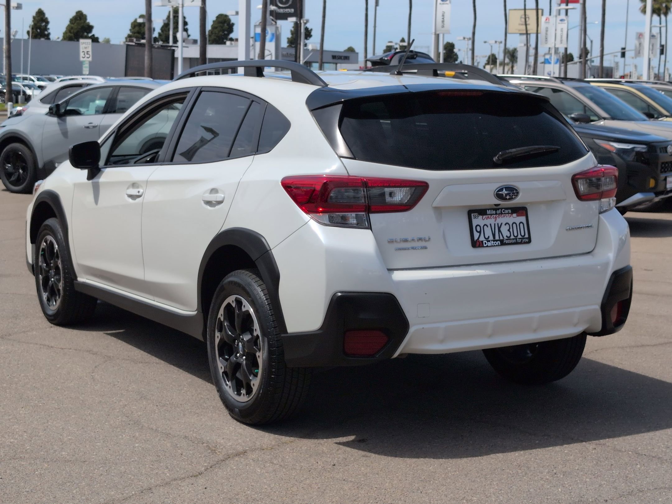 Certified 2023 Subaru Crosstrek 2.0i image 6
