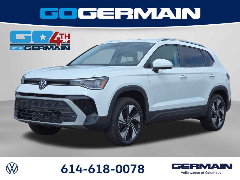 Certified 2025 Volkswagen Taos SE AWD/4WD image 1
