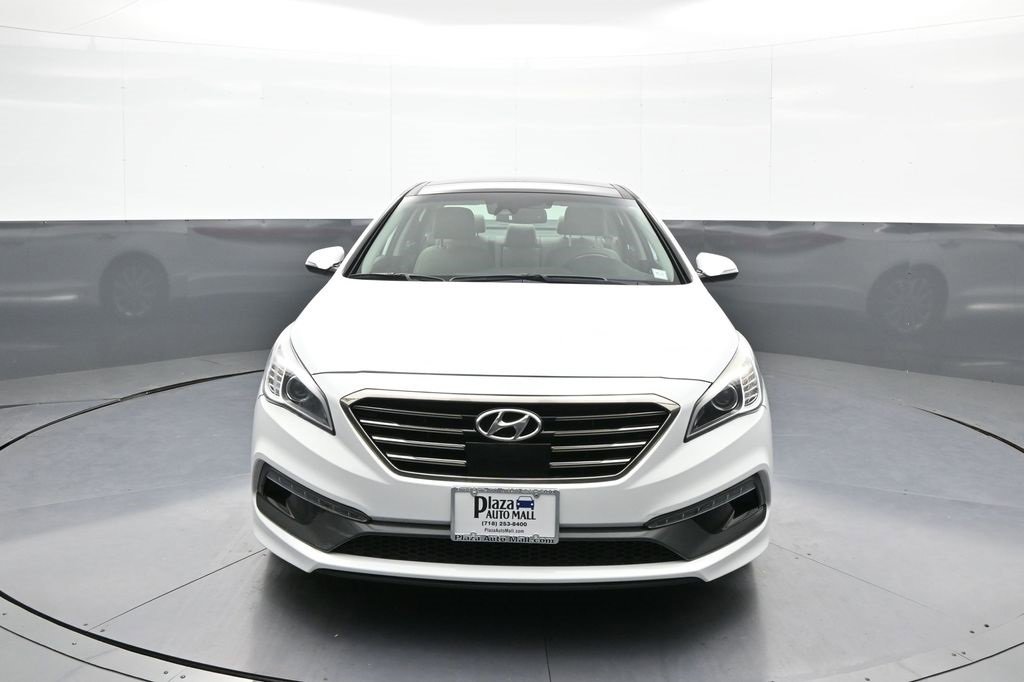 Used 2016 Hyundai Sonata Limited w/ Option Group 04 image 2