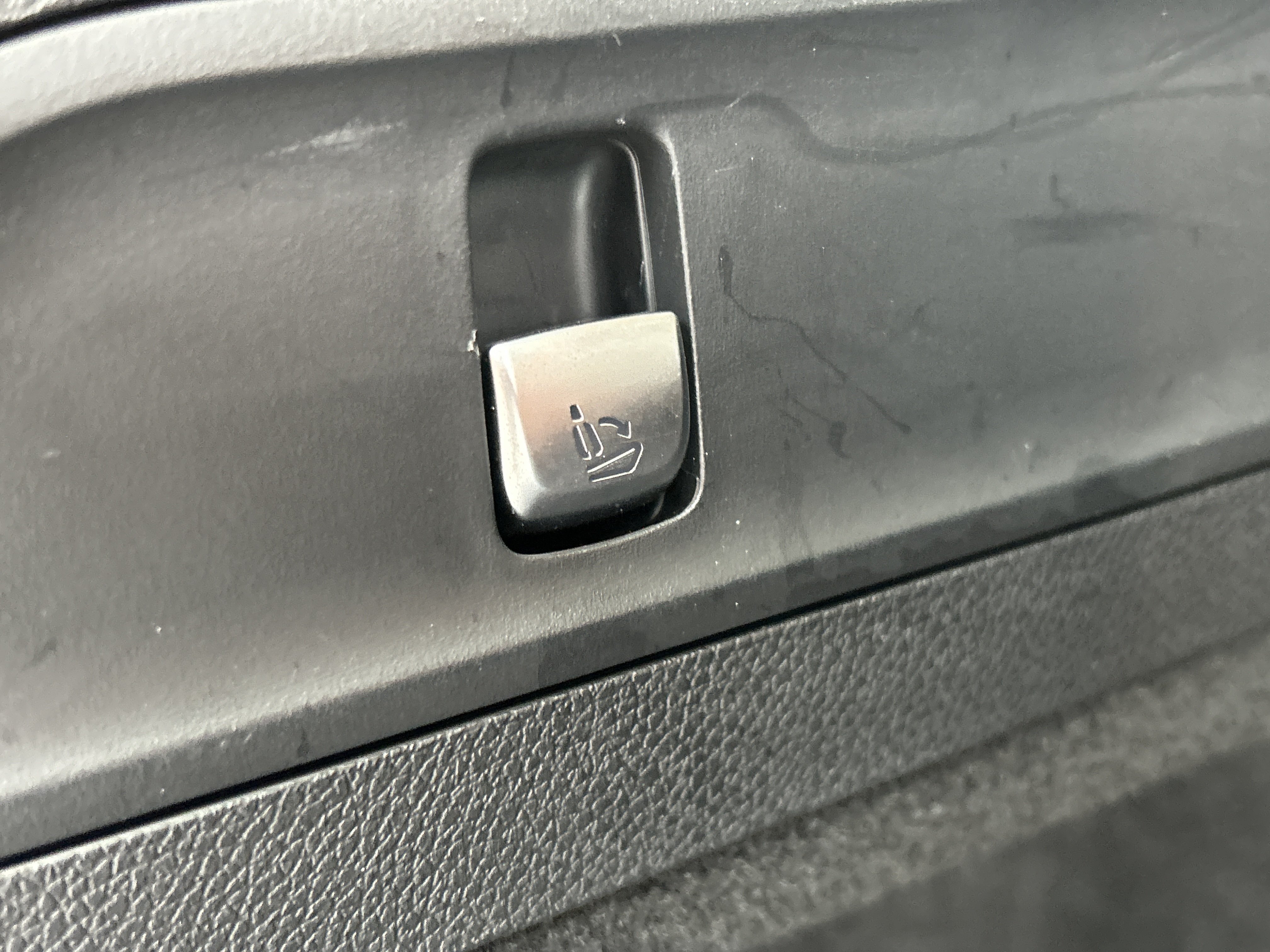 Certified 2022 Mercedes-Benz GLC 300 image 11