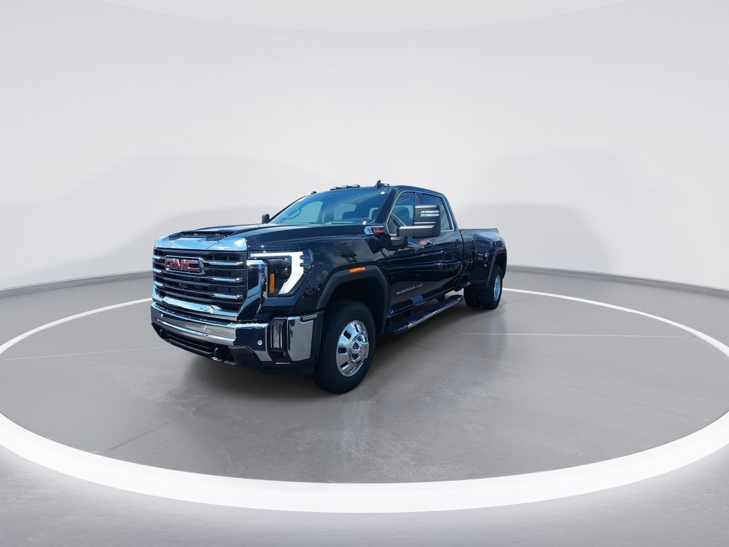 New 2026 GMC Sierra 3500 SLE w/ SLE Value Package AWD/4WD image 4