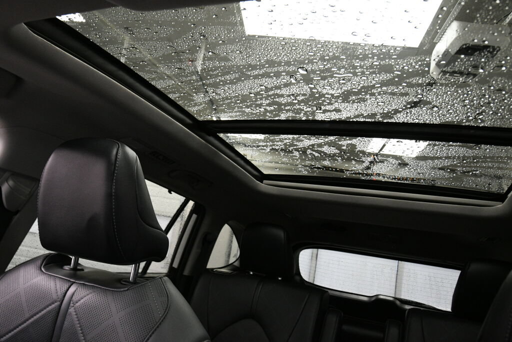Used 2021 Toyota Highlander Platinum AWD/4WD image 20