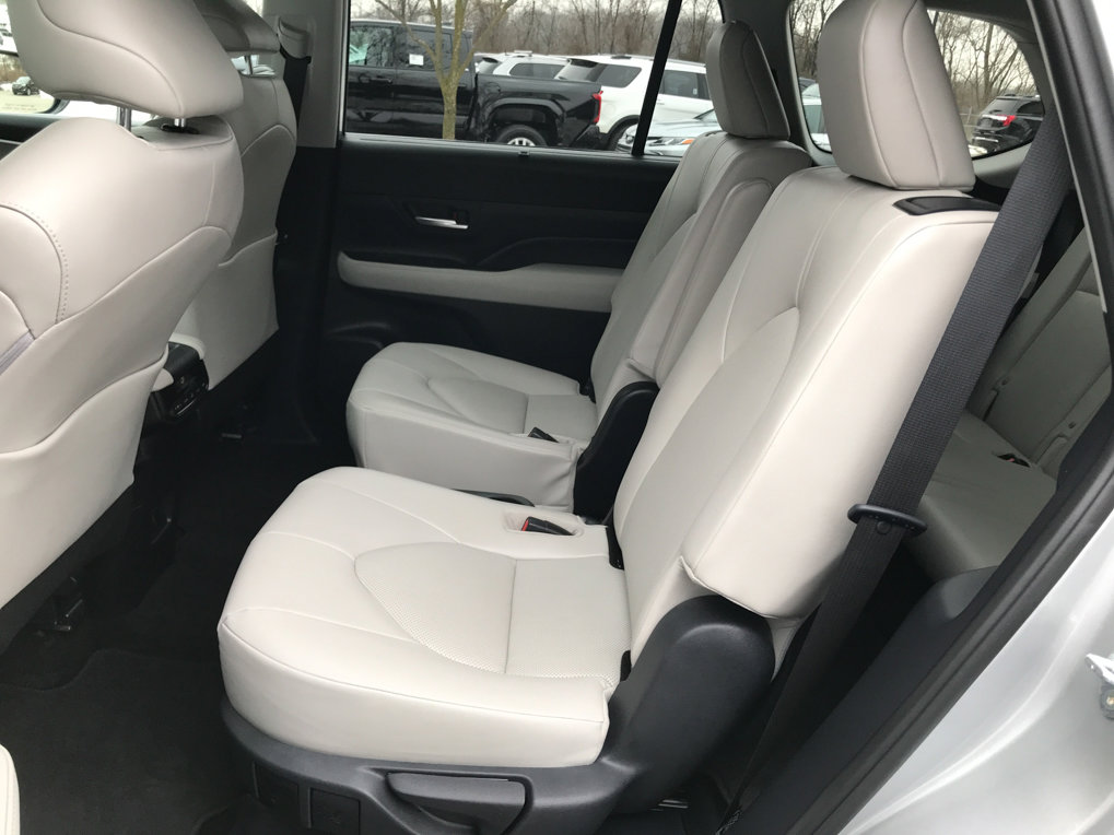 Certified 2024 Toyota Grand Highlander XLE image 24
