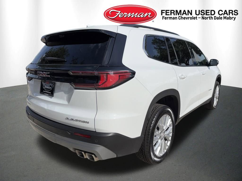 Used 2026 GMC Acadia Elevation w/ Elevation Premium Package FWD image 2