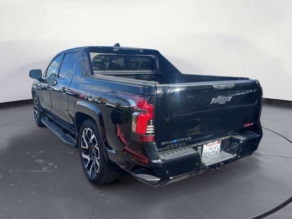 Used 2024 Chevrolet Silverado EV RST image 7