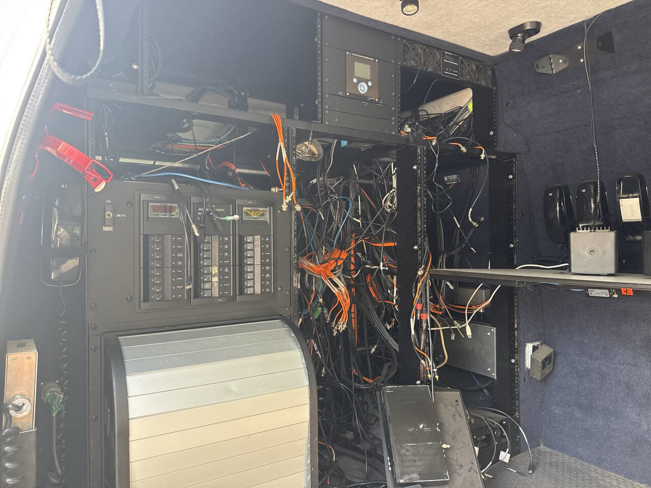 Used 2014 Ford E-350 and Econoline 350 Extended Super Duty w/ Premium Van Group image 15