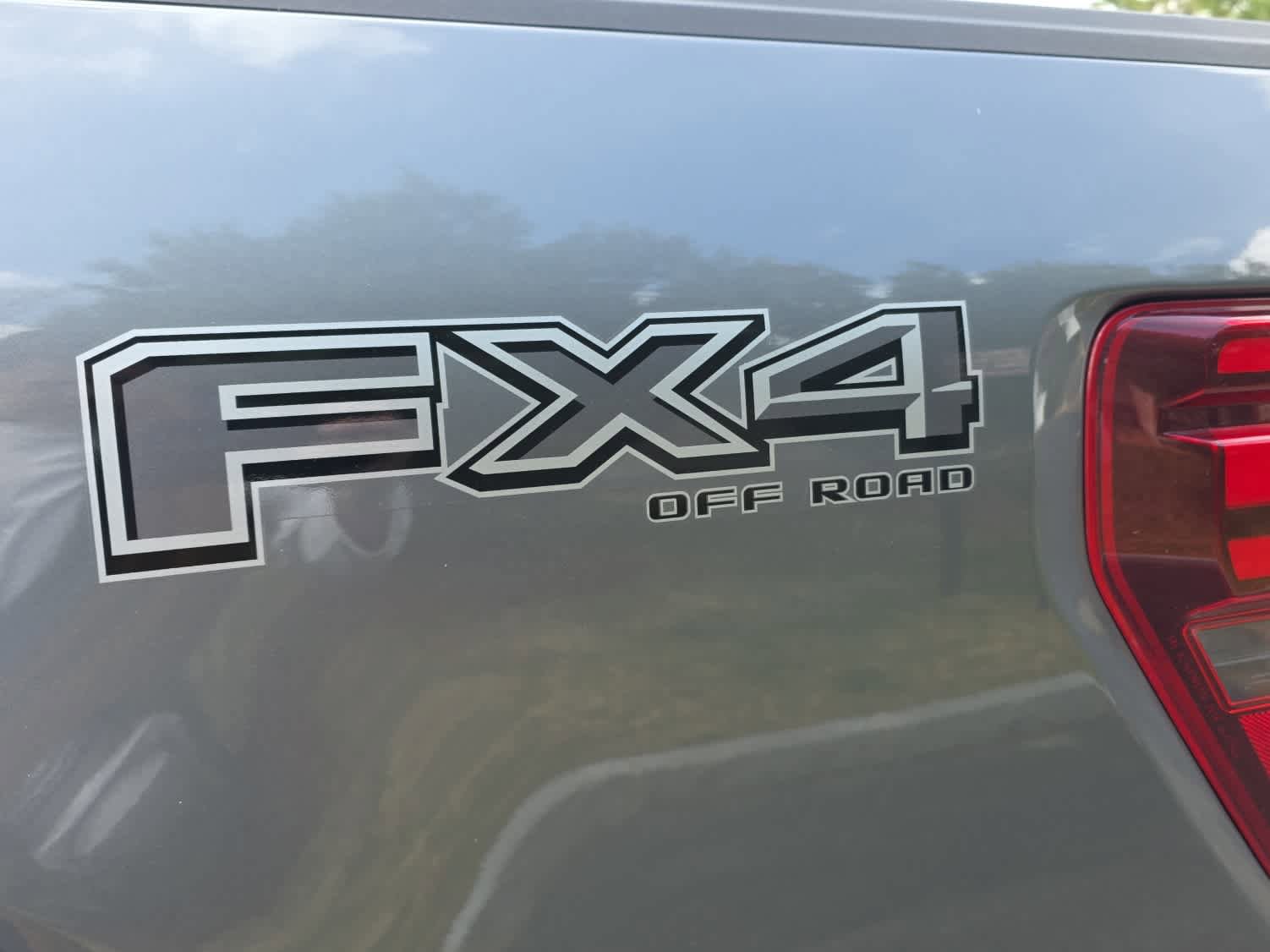 Used 2024 Ford F150 Lariat w/ Bed Utility Package image 9