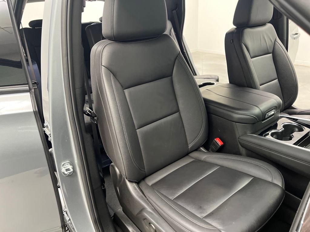 Used 2025 Chevrolet Tahoe Z71 image 23