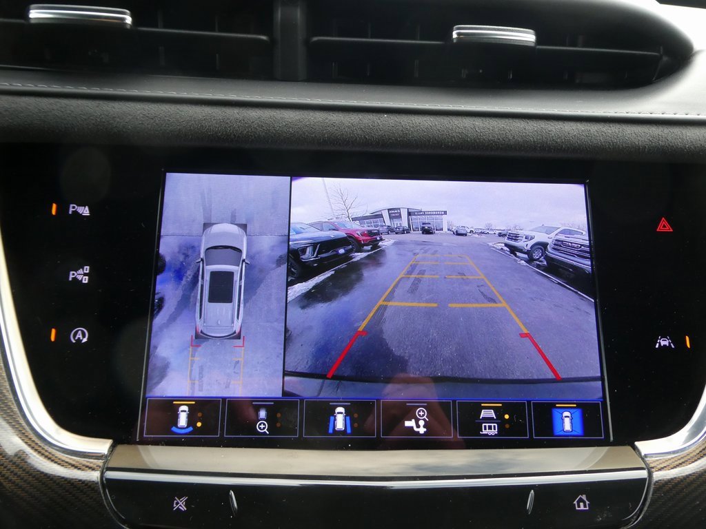 Used 2024 Cadillac XT6 Premium Luxury w/ Platinum Package image 5