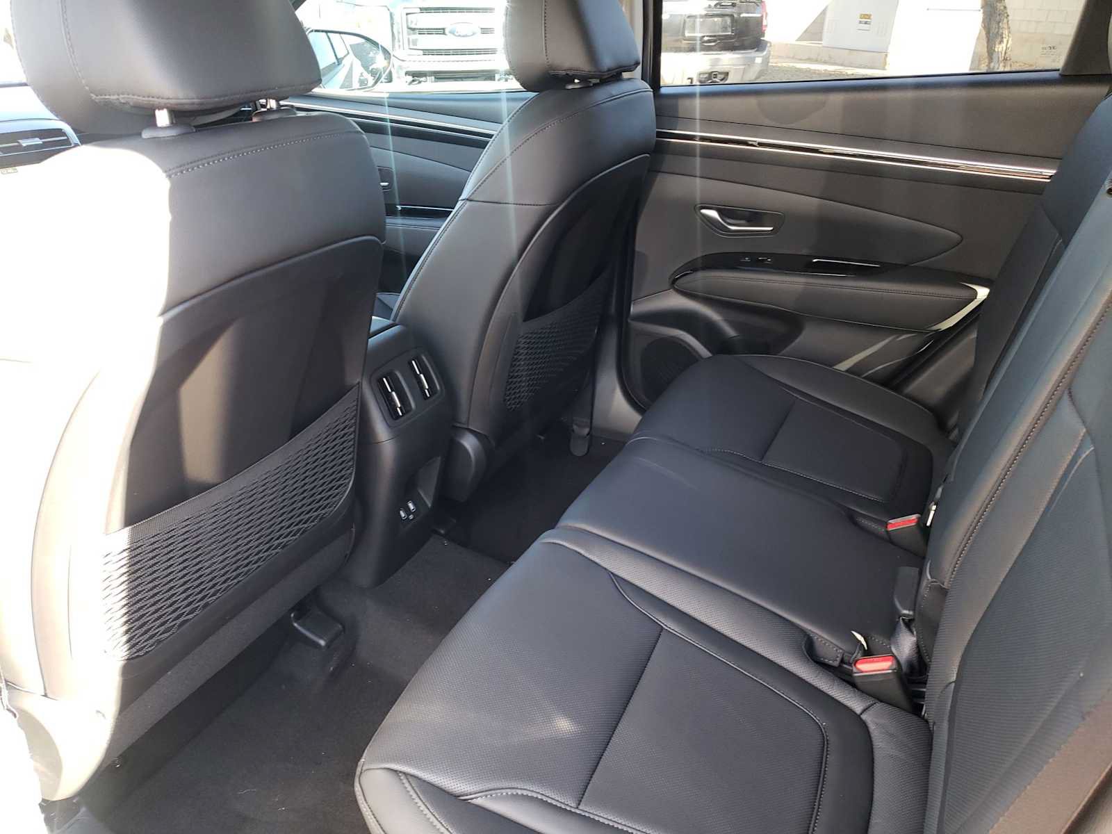 Certified 2023 Hyundai Tucson Limited FWD image 18