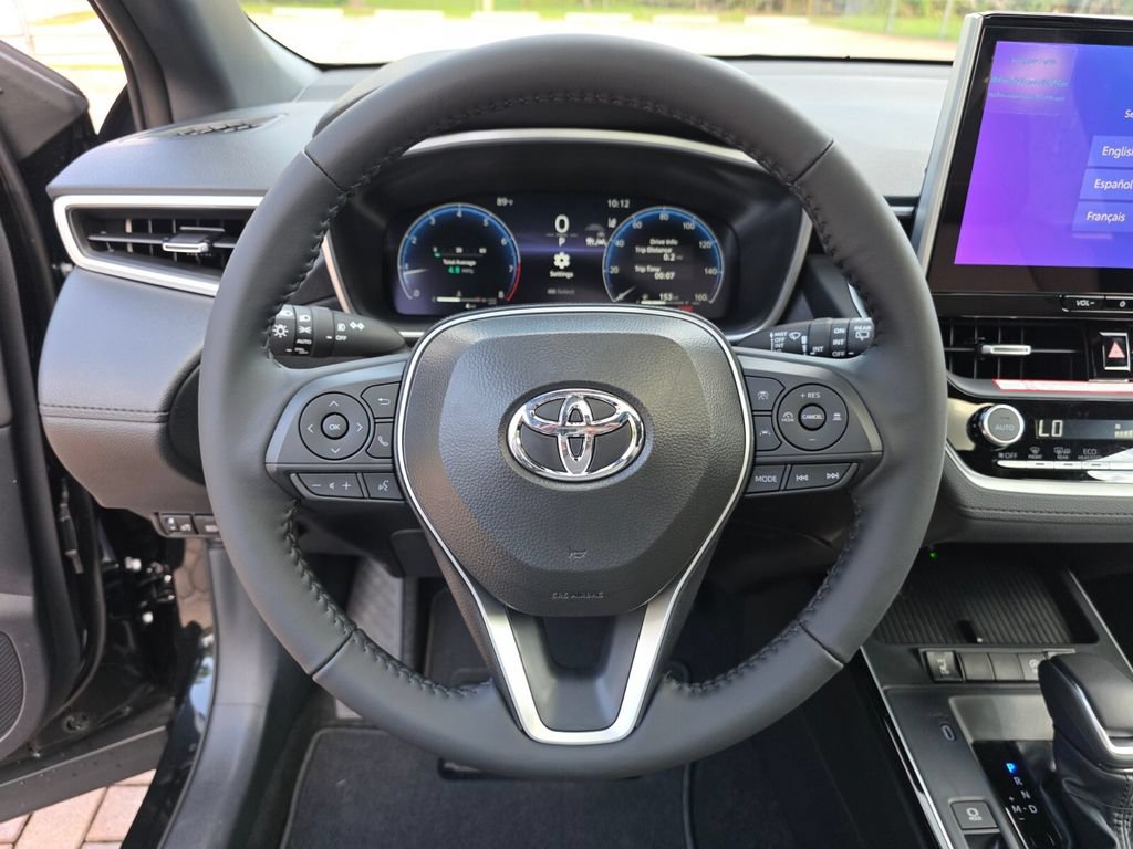 New 2026 Toyota Corolla Cross XLE FWD image 28