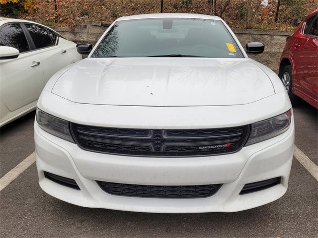 Used 2023 Dodge Charger SXT image 2