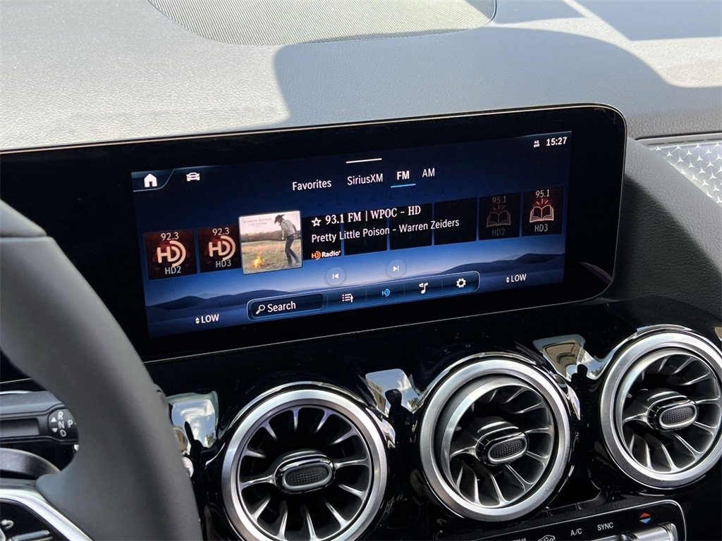 Certified 2025 Mercedes-Benz GLA 250 4MATIC image 16