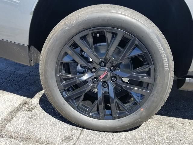 New 2026 GMC Yukon Denali w/ Sun & Power Step Package AWD/4WD image 15