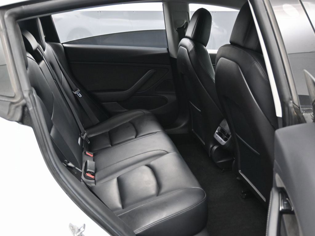 Used 2019 Tesla Model 3 Standard Range Plus image 35