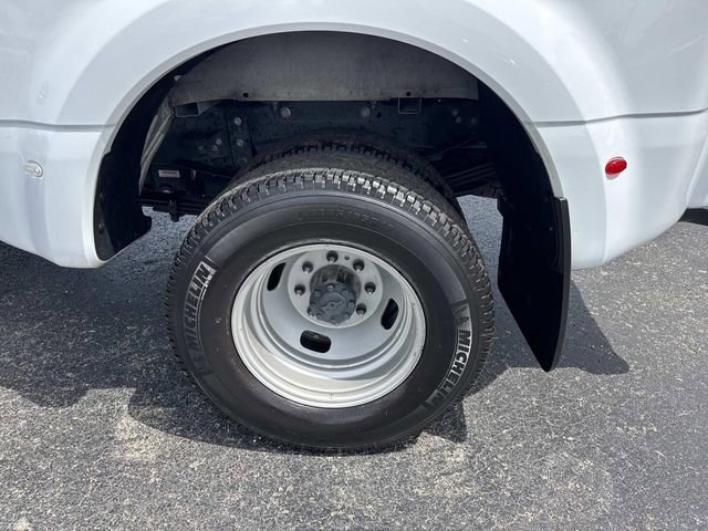 Certified 2024 Ford F350 XL AWD/4WD image 4