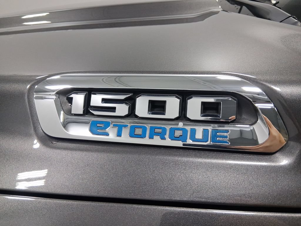 Used 2023 RAM 1500 Big Horn AWD/4WD image 34