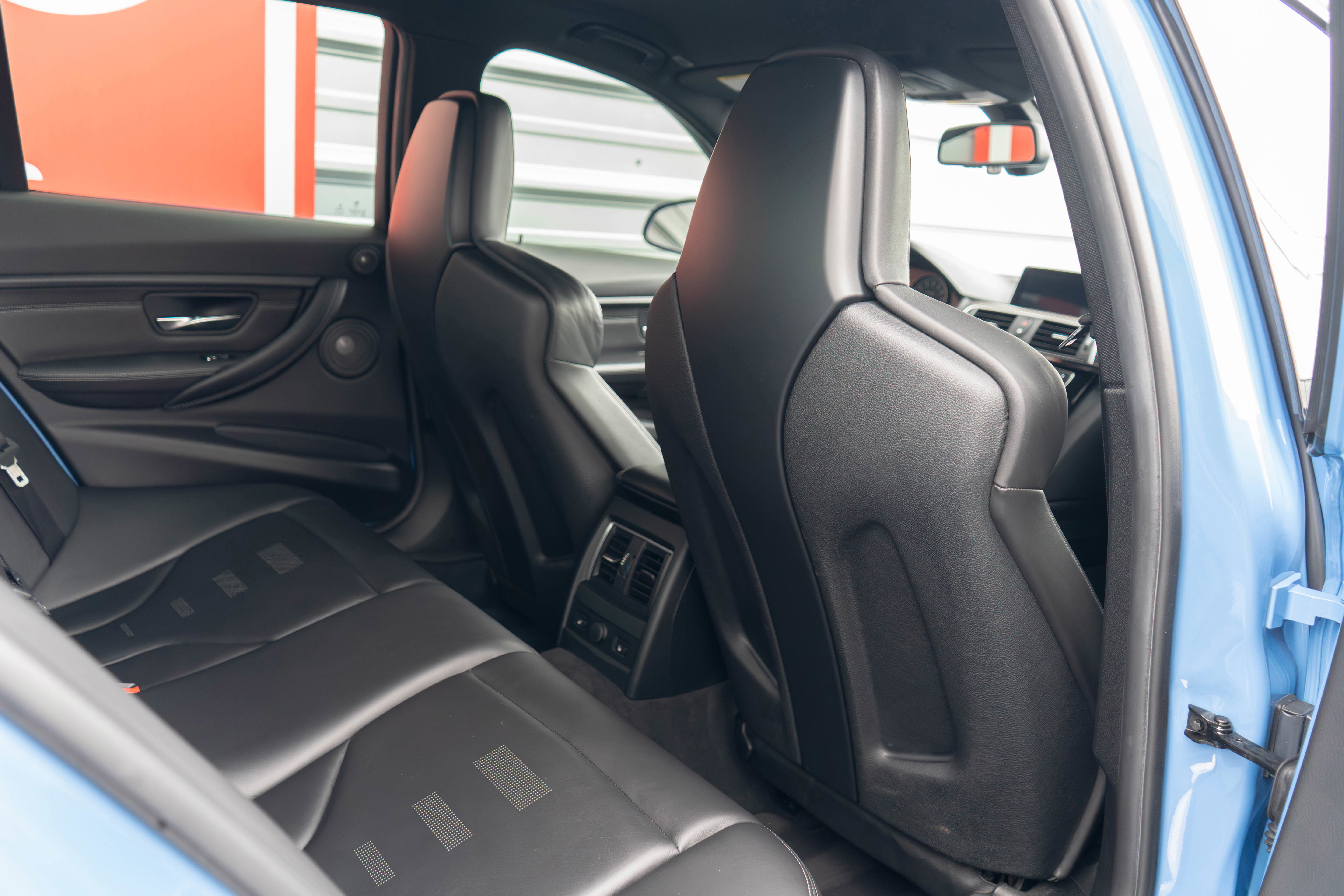 Used 2017 BMW M3 RWD image 31