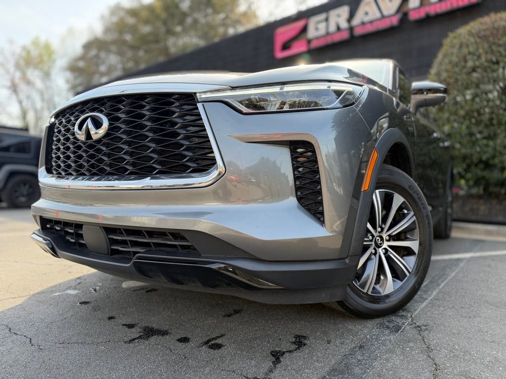 Used 2022 INFINITI QX60 Pure FWD image 2