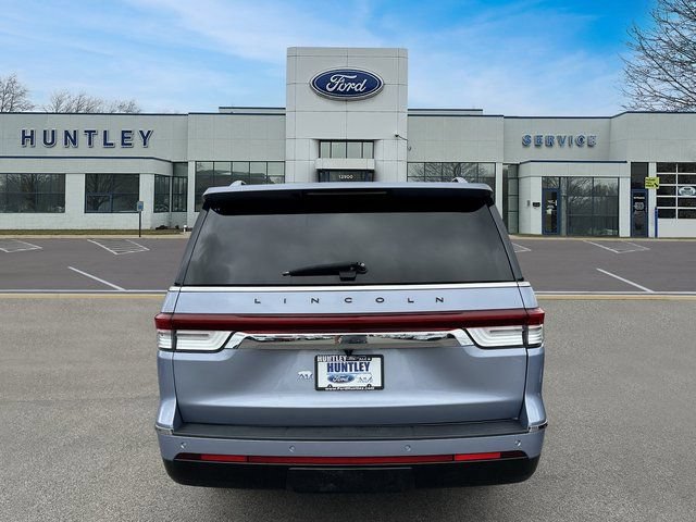 Used 2023 Lincoln Navigator L Black Label AWD/4WD image 4