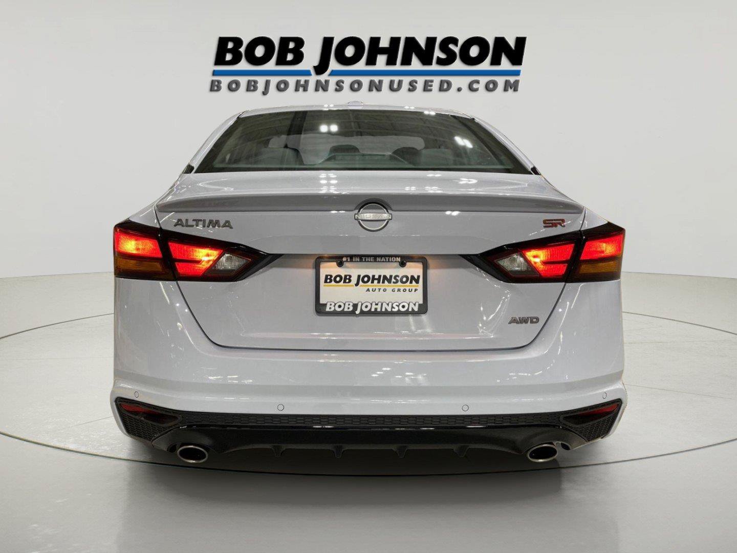 Used 2024 Nissan Altima 2.5 SR w/ SR Premium Package AWD/4WD image 6
