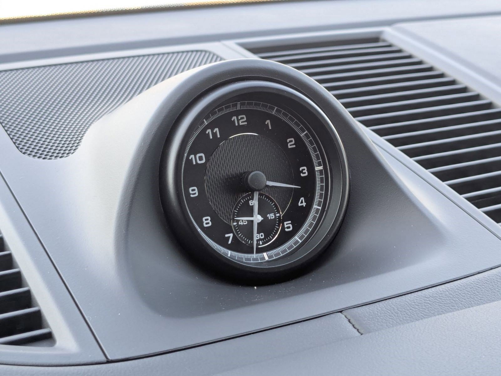 New 2026 Porsche Macan S image 20