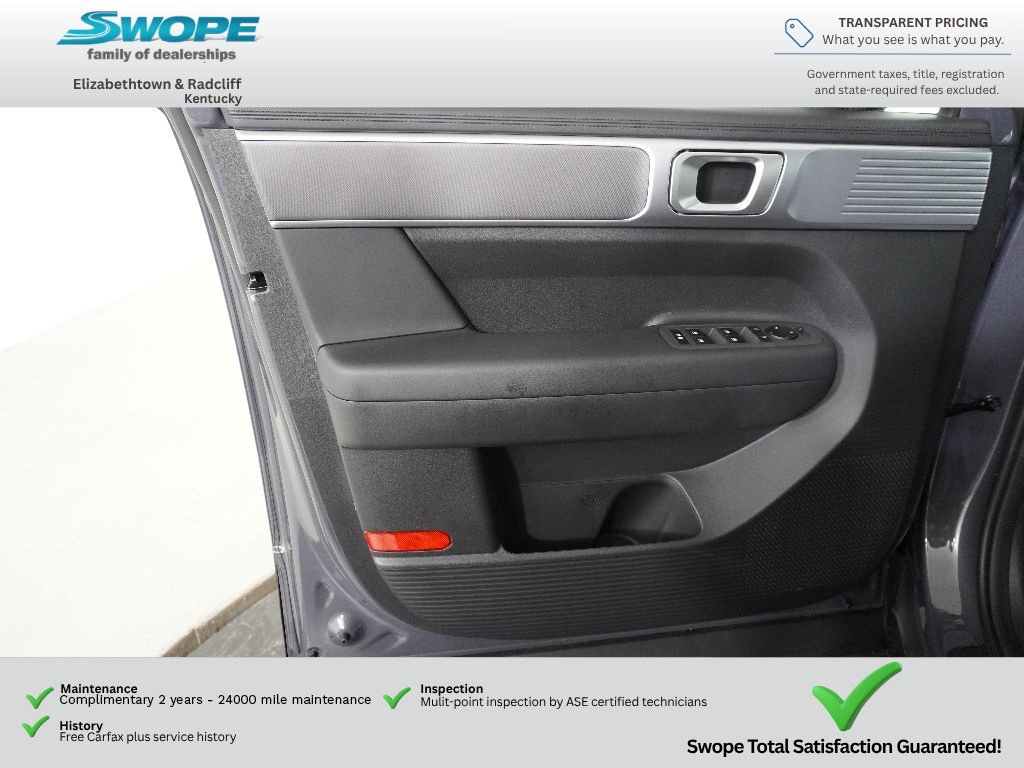 New 2027 Hyundai Santa Fe SE AWD/4WD image 13