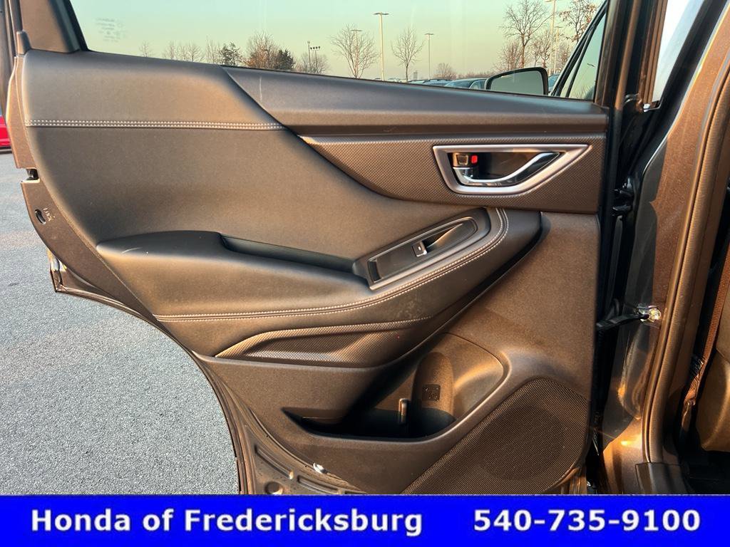 Used 2019 Subaru Forester Premium w/ All-Weather Package image 35