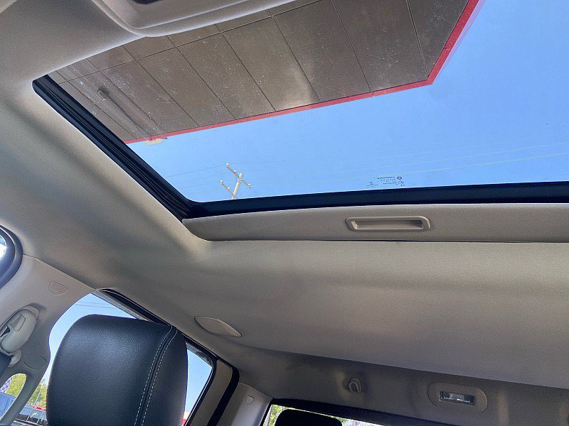 Used 2017 RAM 1500 Laramie image 33