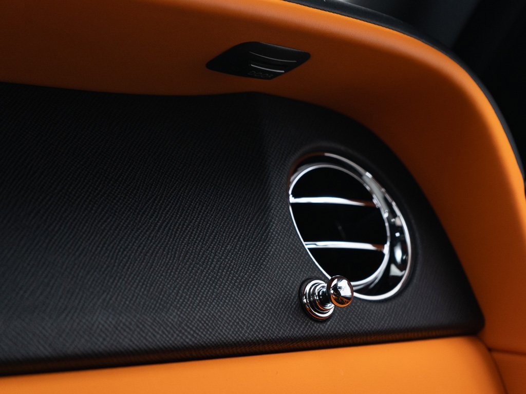 Certified 2024 Rolls-Royce Cullinan image 46