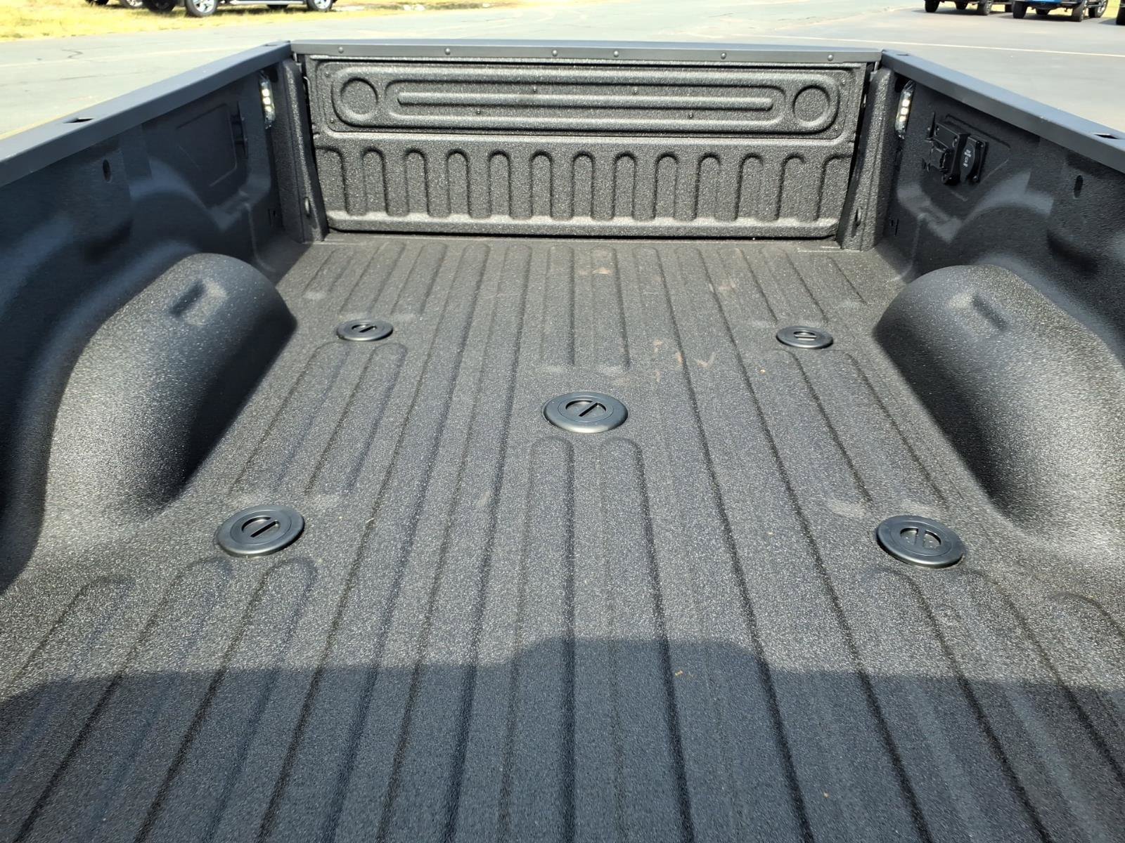 New 2027 RAM 3500 Laramie AWD/4WD image 21